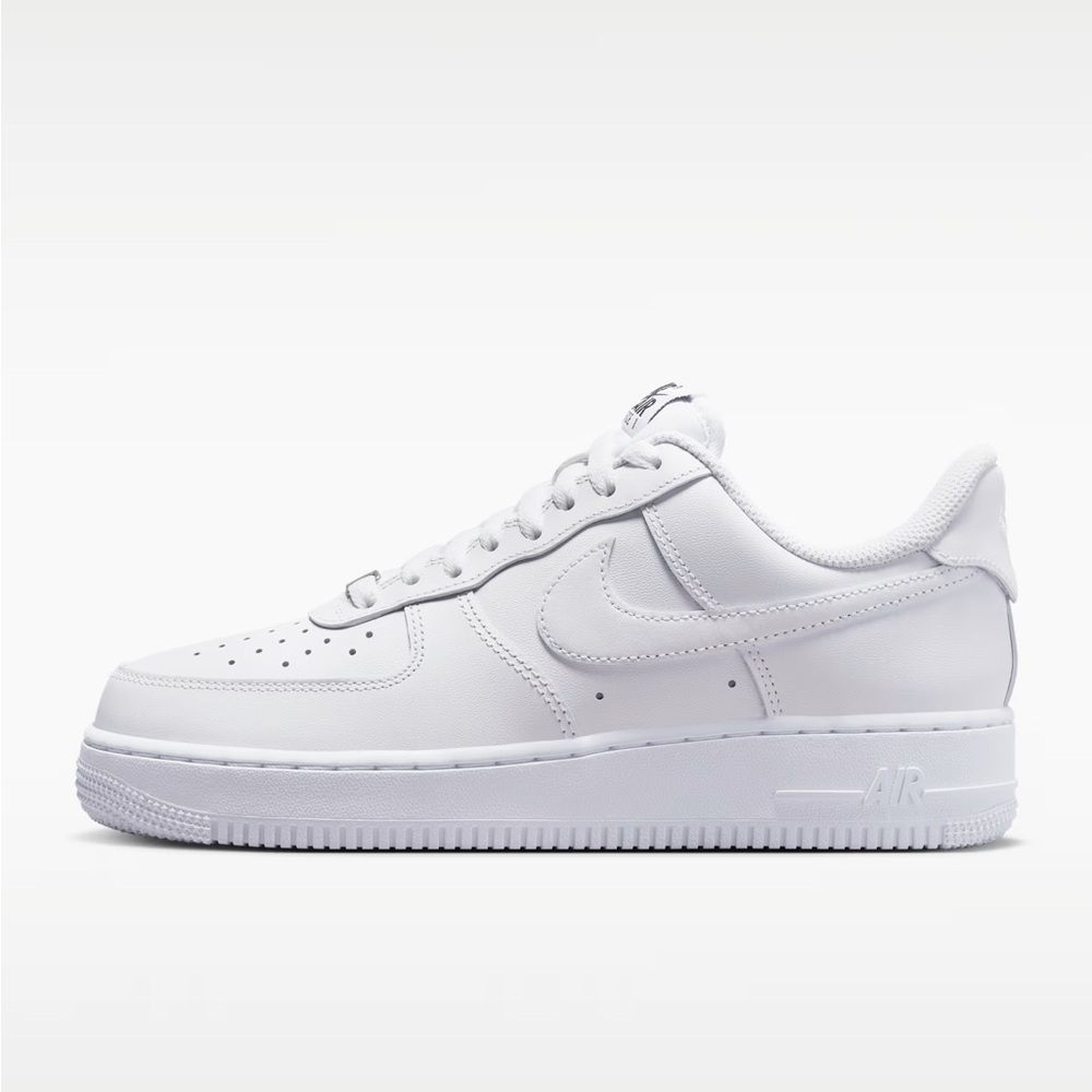 Nike Air Force 1 '07 EasyOn - White